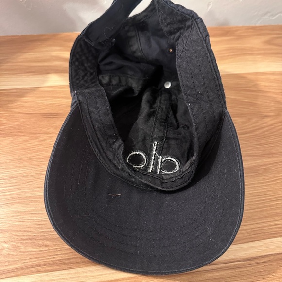 Alo hat - Picture 2 of 3